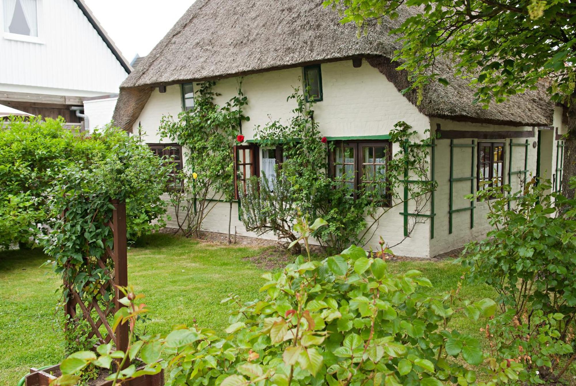 Bsw Ferienwohungen Wyk Auf Foehr Apartamento Exterior foto